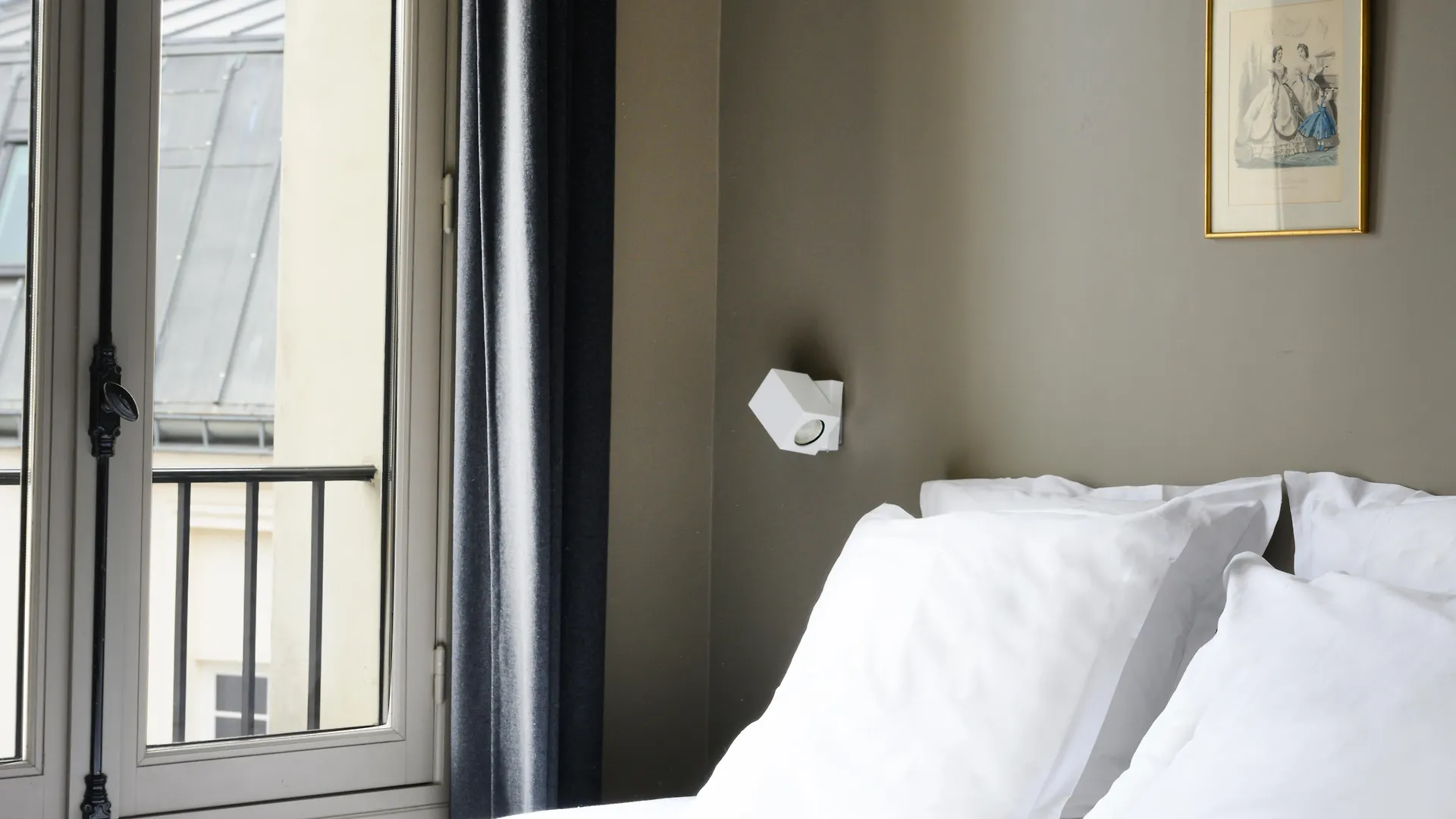 פריז Hotel Helzear Champs-Elysees