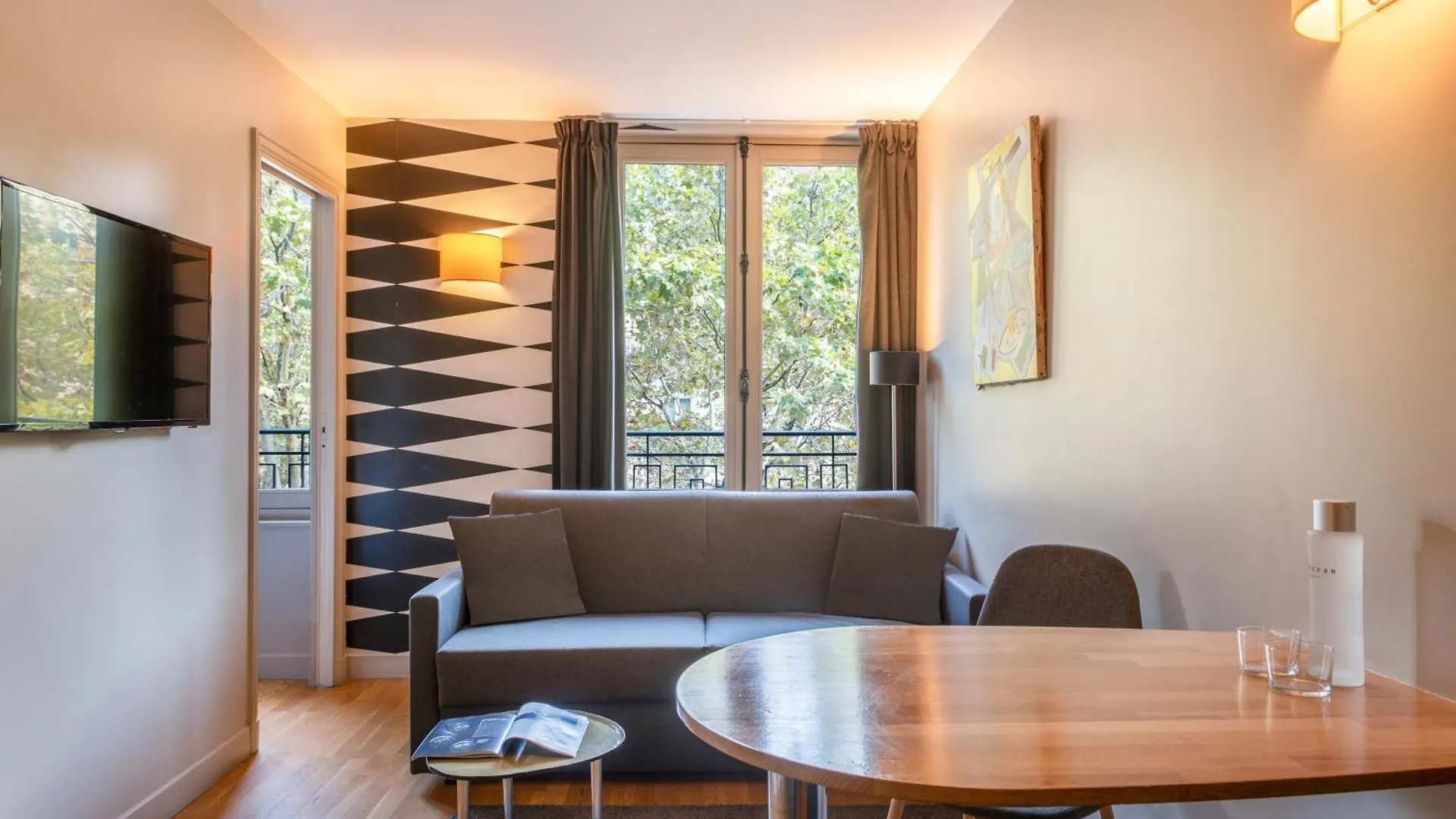 Hotel Helzear Champs-Elysees Paris