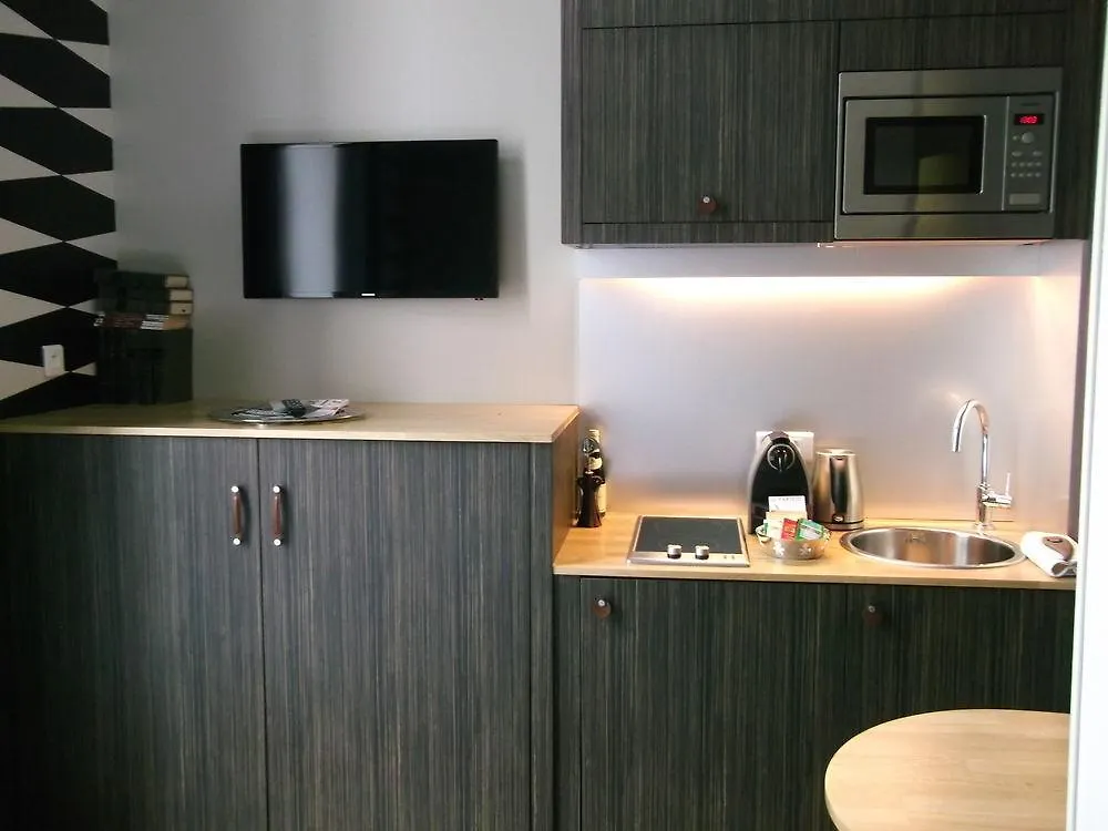 פריז Hotel Helzear Champs-Elysees