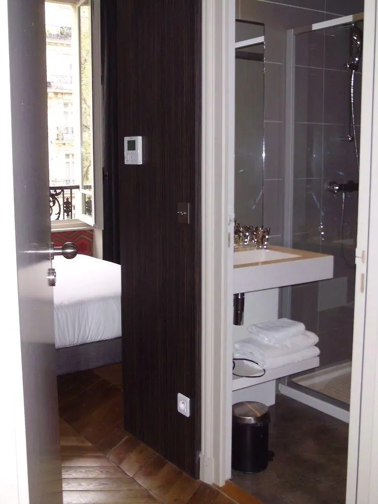 פריז Hotel Helzear Champs-Elysees