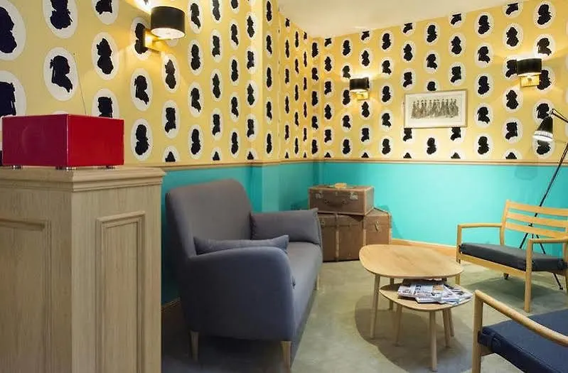Hotel Helzear Champs-Elysees Paris