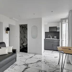 2* מלון דירות Le Bellevue
